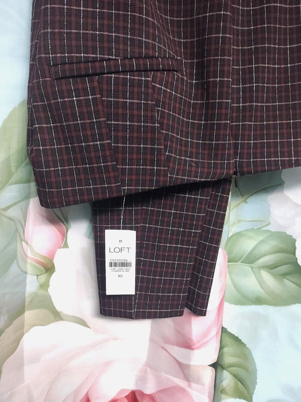 Size 10 Women's Slacks - LOFT, NWT